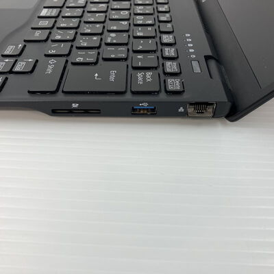 【秋葉原本店】中古  FUJITSU_Lifebook_U9311/FX(i5-1135G7/8GB/SSD256GB/W11P) 3410016410 