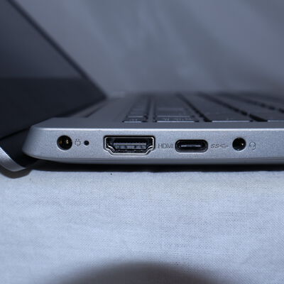 【通販センター】中古  【ジャンク品/保証無/返品質問不可】Lenovo ideapad S340 14llL (Core i5-1035G1/8GB/オンボード) 202850 