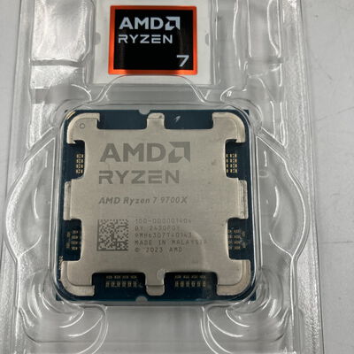 【なんば店】中古  AMD Ryzen 7 9700X (AM5/3.8GHz/40M/C8/T16/65W) 169022 