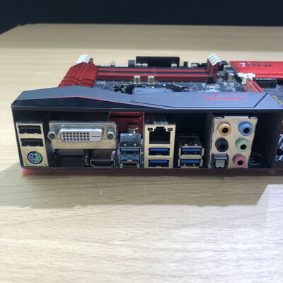 【甲府飯田店】中古  ASRock H170 Performance(H170 1151 ATX DDR4) 131007 