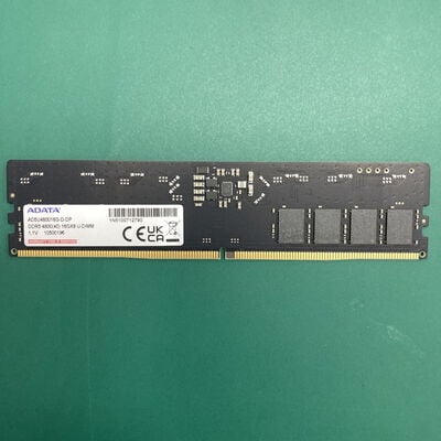 【神戸・三宮店】中古  PC5-38400 16GB デスクトップ用 149151 