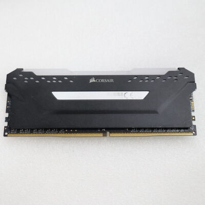 【通販センター】中古  【ジャンク品/保証無/返品質問不可】PC4-21300 8GB デスクトップ用 200667 