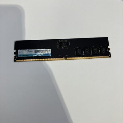 【なんば店】中古  PC5-44800 16GB デスクトップ用(DDR5-5600) 149153 