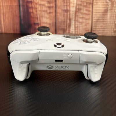 【富士青葉店】中古  Xbox ELITE SERIES 2 CORE 5070001055 
