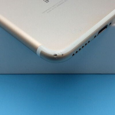 【秋葉原本店】中古  【SoftBank】 iPhone7 4.7インチ 128GB (ゴールド) MNCM2J/A 132406 