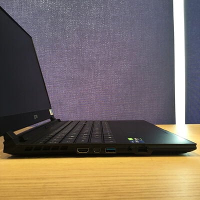 【松山環状枝松店】中古  GIGABYTEAERO15OLED RP75KD(Corei7 11800H/16GB/SSD512GB+SSD500GB/なし/RTX3060 6GB/15.6/3840×2160/W10P) 4560001157 