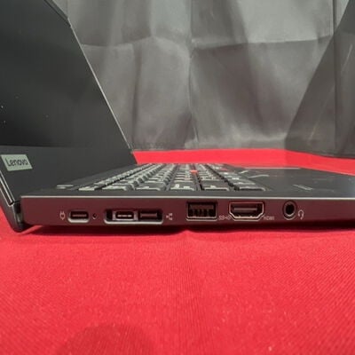 【静岡東瀬名店】中古  LENOVO ThinkPad X13 MSO (AMD Ryzen 5 Pro 4650U 2.10GHz/32GB DDR4 (PC4)/SSD256GB/-/オンボード/13.3/1920x1080/Wi-Fi/WEBCAM/W11P/Microsoft Office Home and Business 2024) 190615 