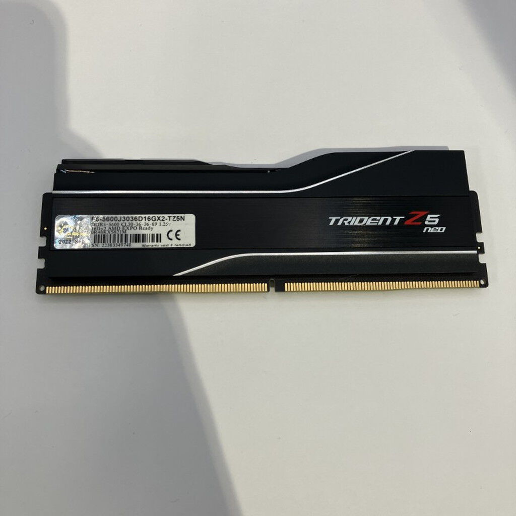 中古 PC5-44800 16GB デスクトップ用(DDR5-5600) 149153 （333030