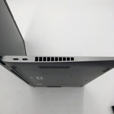 【盛岡都南店】中古  DELL Latitude 5520 (Intel Core i7 1185G7 3.00GHz/16GB/SSD256GB/-/GeForce MX450/15.6/1920x1080/GbE/Wi-Fi/WEBCAM/W11H) 193806 
