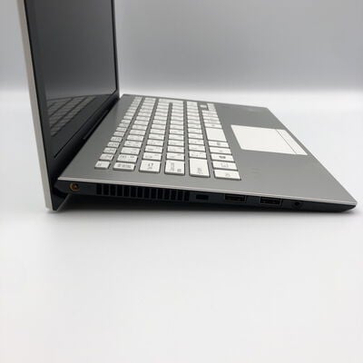 【甲府飯田店】中古  VAIO VJPF11C11N (Intel Core i5 8250U 1.60GHz/8GB/SSD256GB/-/オンボード/11.6/1920x1080/Wi-Fi/WEBCAM/W11H) 186727 