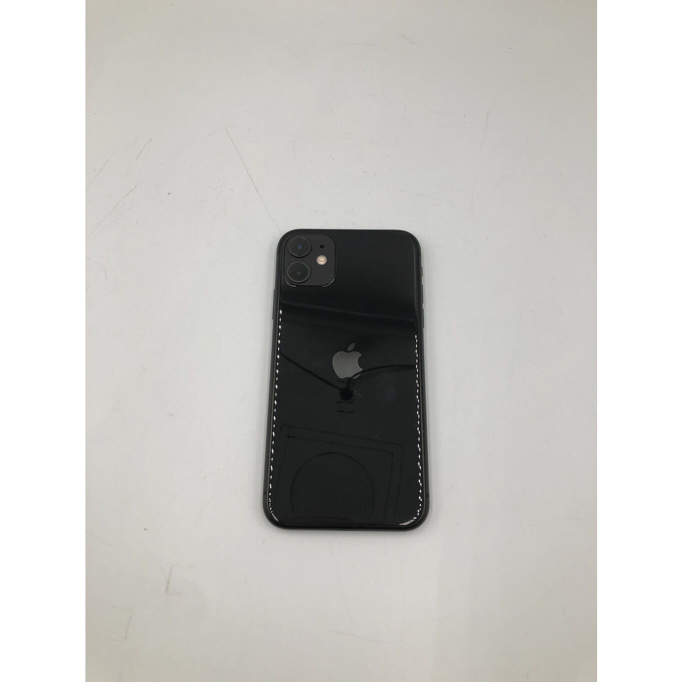 中古 Apple iPhone11 64GB (ブラック) 国内版SIMロックフリー MHDA3J/A