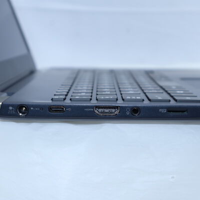【通販センター】中古  【ジャンク品/保証無/返品質問不可】Dynabook dynabook G83/M PG83MTACHL7AD21 (Intel Core i5 8250U 1.60GHz/8GB/SSD128GB/-/オンボード/13.3/1366x768/Wi-Fi/WEBCAM/OSなし) 186783 