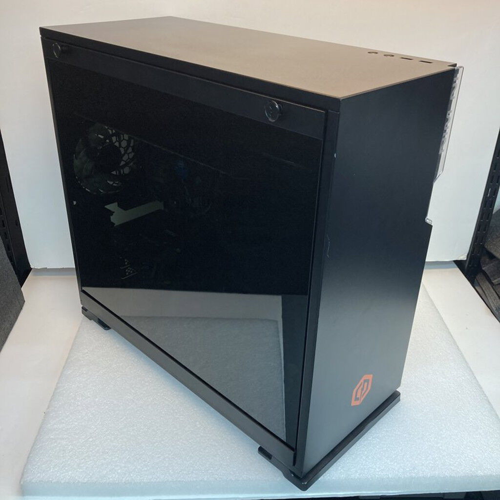 中古 CyberPowerPC デスクトップパソコン (Core i7 8700/16GB/SSD240GB