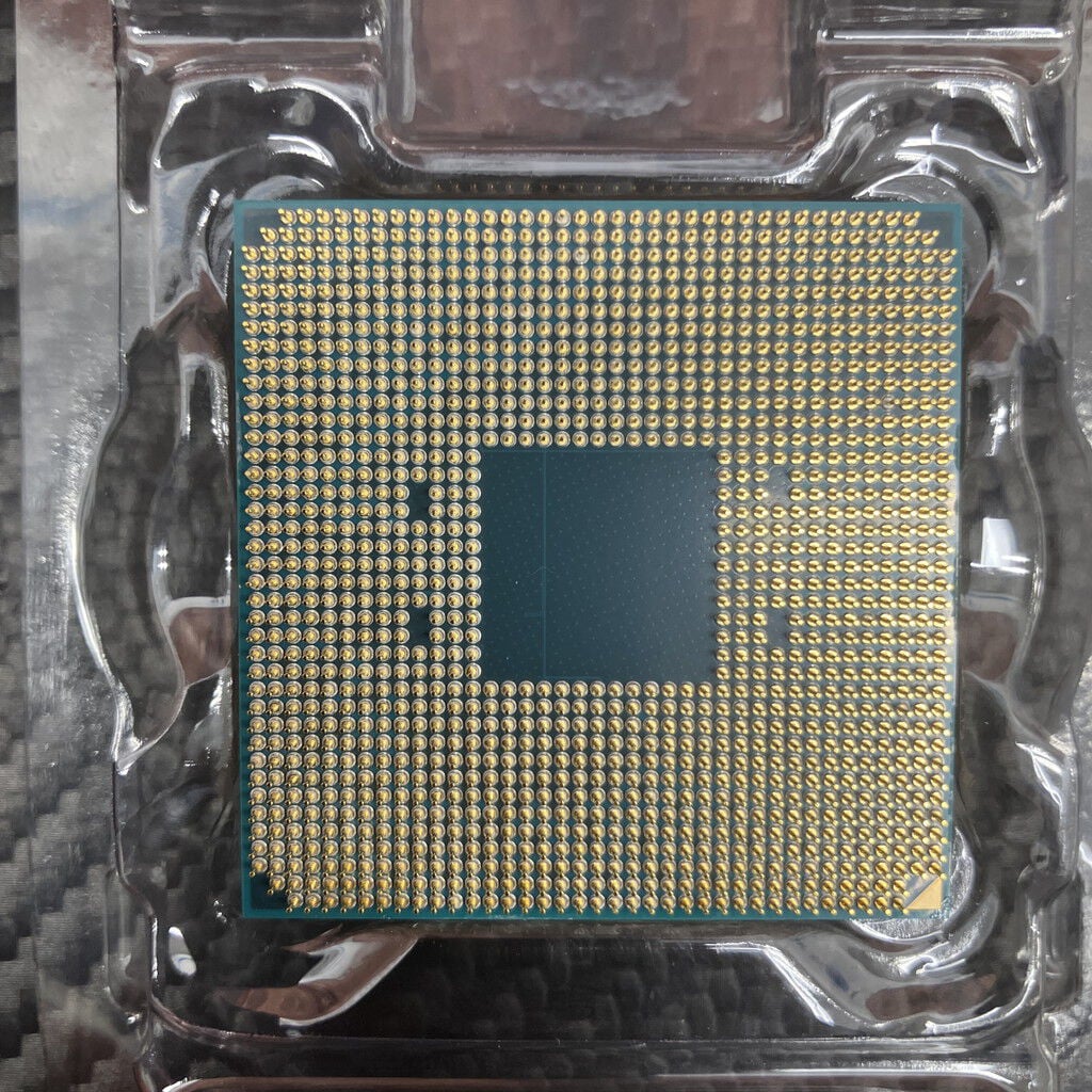 中古 AMD Ryzen 7 5700X (AM4/3.4GHz/36M/C8/T16/65W) 150182 （349657