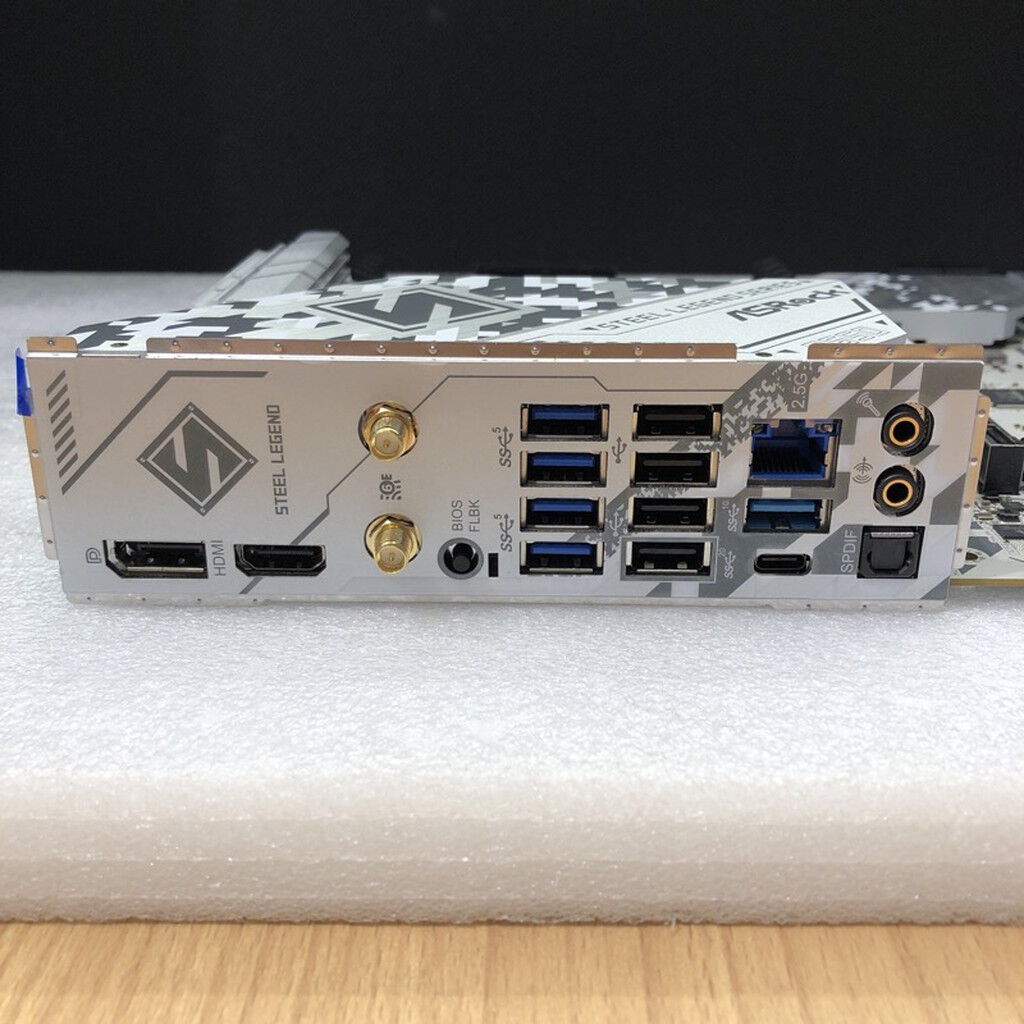 中古 ASRock B650 Steel Legend WiFi (B650 AM5 ATX) 168306【4/15