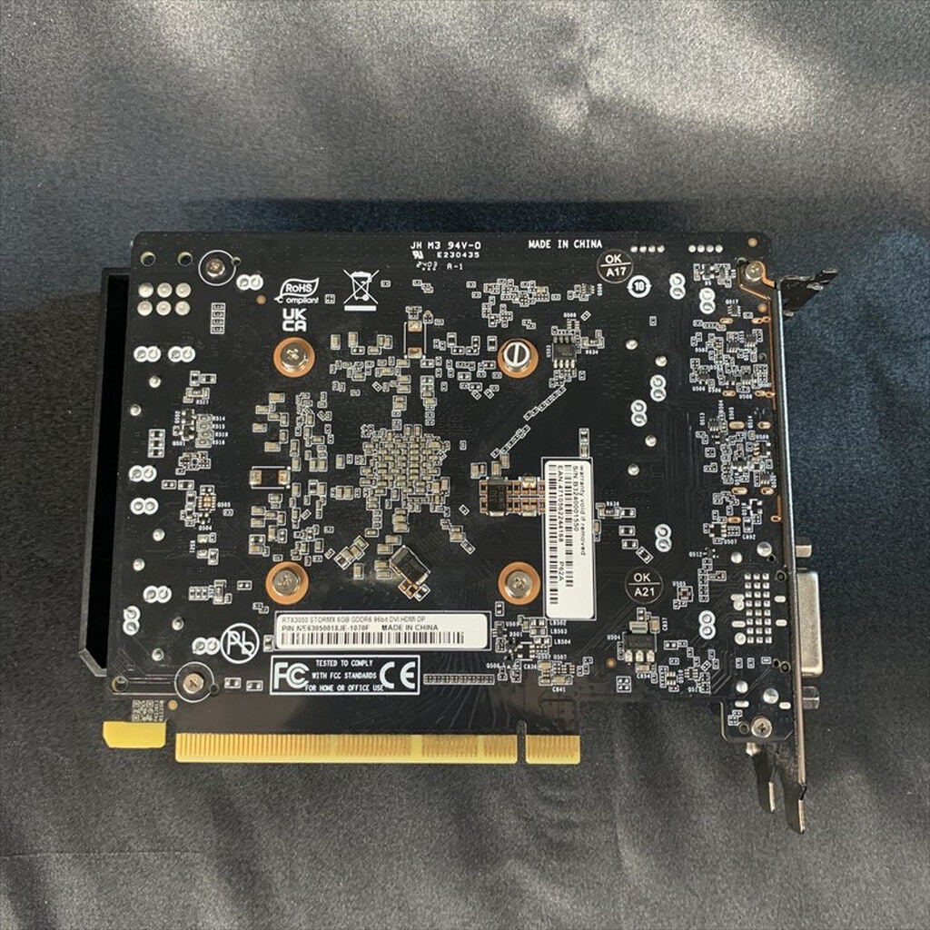中古 Palit NE63050018JE-1072F(RTX3050 StormX 6GB) 192380 （381573