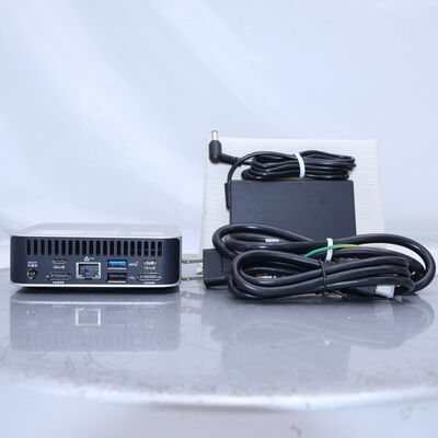 【通販センター】中古  GEEKOM ミニPC A8(AMD Ryzen 9 8945HS w/ Radeon 780M Graphics/32GB DDR5 (PC5)/SSD2TB/なし/オンボード/Wi-Fi/W11H64 MAR) 203761 