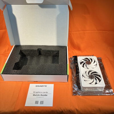 【なんば店】中古  GIGABYTE GV-N5060EAGLEOC ICE-8GD (RTX5060 8G) 179549