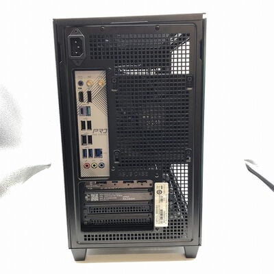 【宇都宮鶴田店】中古  自作PC(Ryzen 7 7800X3D/32GB/SSD2TB/RX7900XT) 5280001781【8/27値下げ!】 