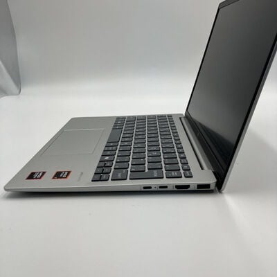 【なんば店】中古  HP Pavilion Aero 13 (Ryzen 7 8840U/16GB/SSD1TB/WLAN/13.3UWXGA) 3280024014 