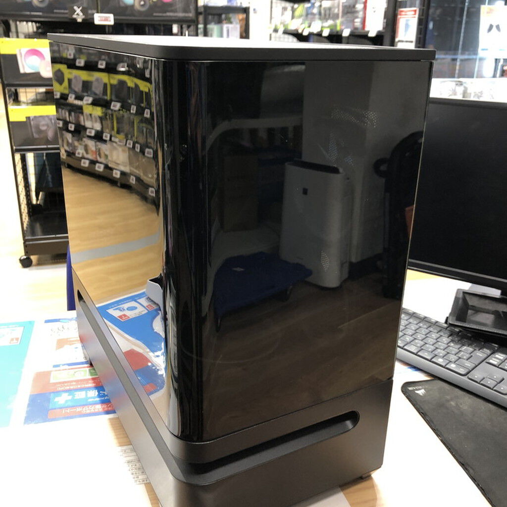 中古 自作PC(i7 14700K/64GB/SSD1TB/RTX5070/W11H) 5160000783