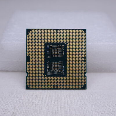 【通販センター】中古  INTEL Core i7 10700 (1200/2.9G/16M/C8/16) 142718 