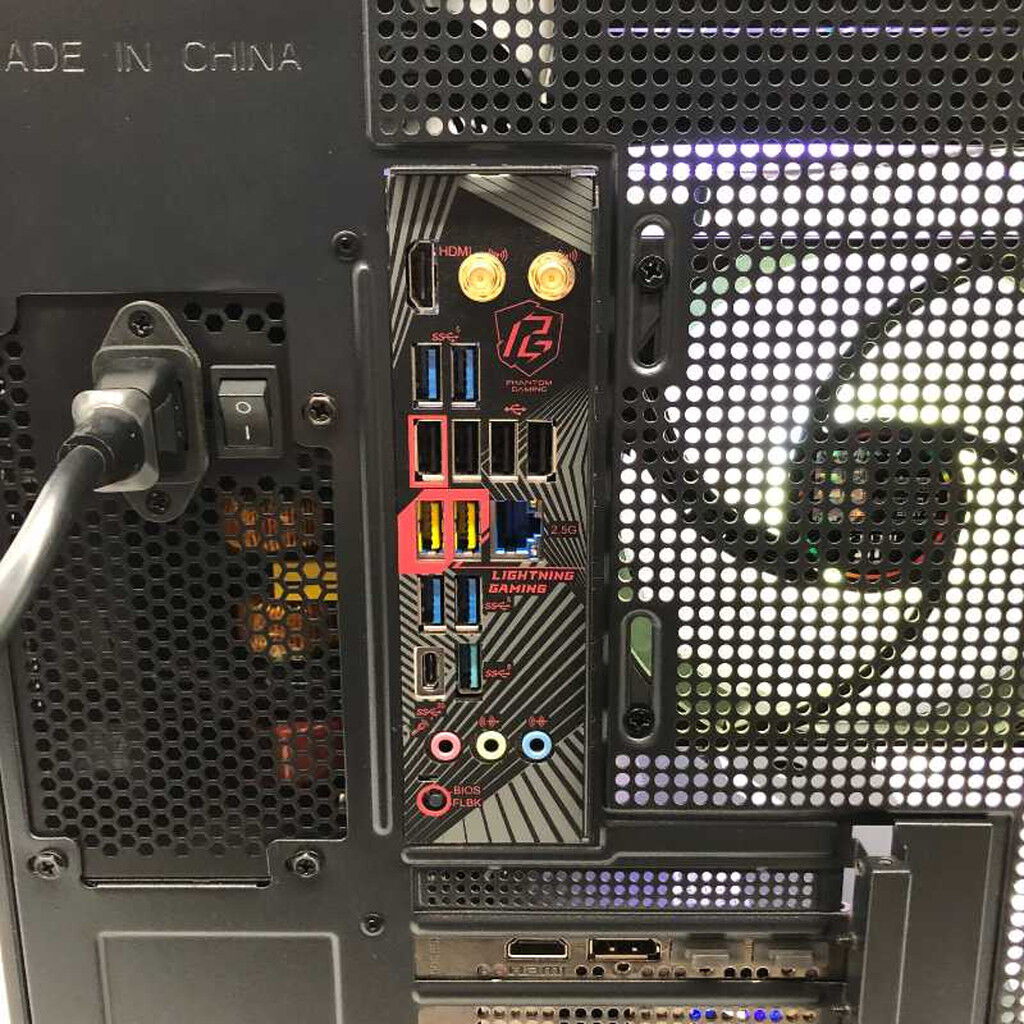 自作PC（メモリ 64GB / SSD 2TB）