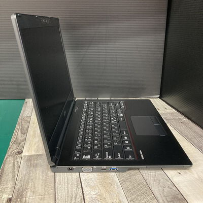 【広島店】中古  FUJITSU LIFEBOOK U7410 (INTEL Core i5 10310U 1.7GHz/16GB/SSD256GB/-/オンボード/14/1366x768/Wi-Fi/WEBCAM/W11H64/Microsoft Office Home and Business 2024付) 180536 