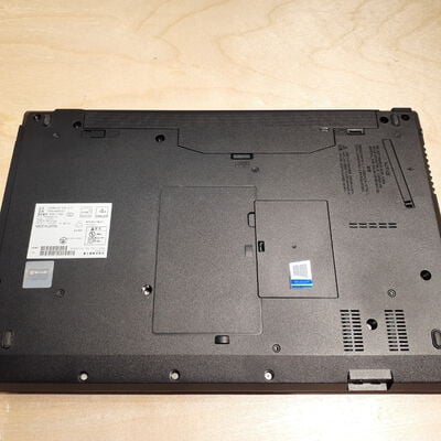 【鹿児島店】中古  FUJITSU LIFEBOOK A5510/D(i5-10210U/8GB/SSD250GB/W11P) 4700000851 