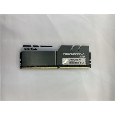 【仙台店】中古  G.SKILL　TRIDENTZ　RGB　16GB　3200MHｚ　PC4-25600  3240009443 