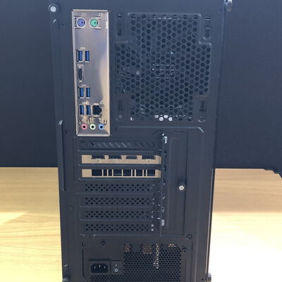 【甲府飯田店】中古  自作パソコン(i7 9700/32GB/SSD512GB/RTX2070) 4720001632 