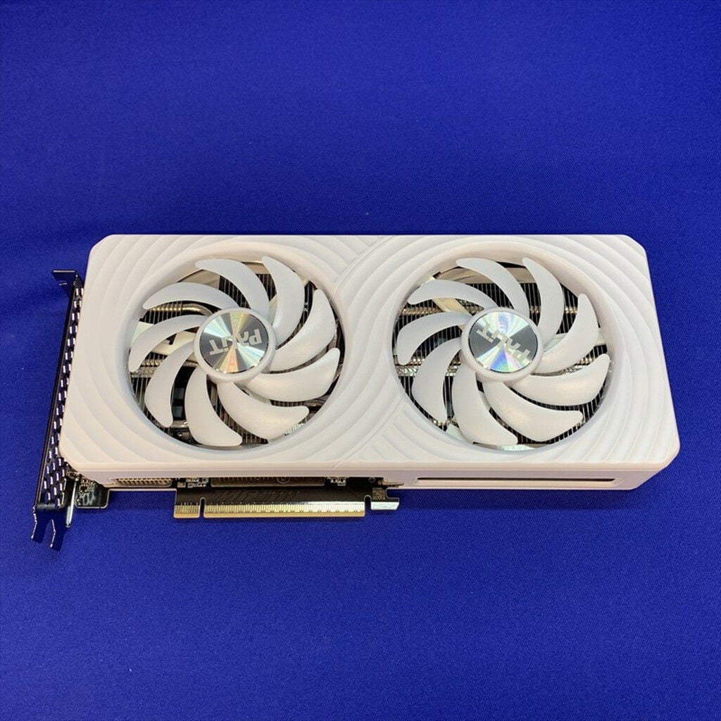 中古 Palit NE7506TU19P1-GB2062M (RTX5060Ti 8GB WHITE OC) 188962