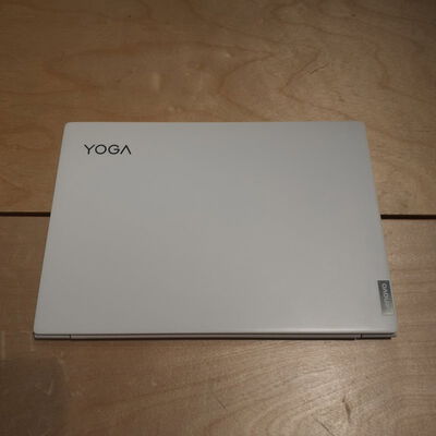 【鹿児島店】中古  Lenovo YOGA　Slim 7i Carbon(i7-1165G7/8GB/SSD500GB/W11H) 4700001050 
