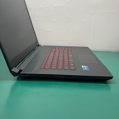 【浦添城間店(沖縄)】中古  MSI Katana-GF76-11UD-671JP 4780001028【11/13値下げ!】 