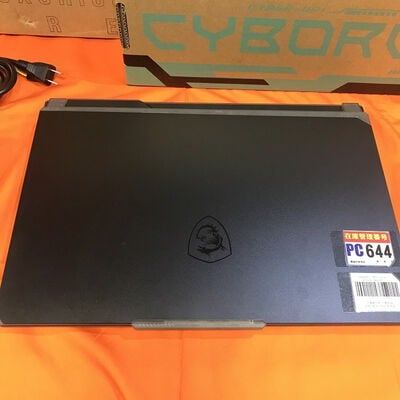 【なんば店】中古  MSI Cyborg 15 A13VFK-6403JP(i7-13620H/32GB/SSD1TB/RTX4060/W11P) 3280020911 