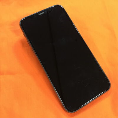 【なんば店】中古  【SoftBank】 Apple iPhone11 Pro 5.8インチ 256GB (スペースグレイ) MWC72J/A 140670 