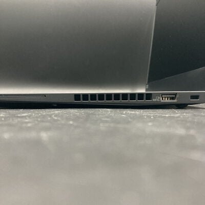 【熊本浜線店】中古  LENOVO ThinkPad X13 (AMD Ryzen 5 Pro 4650U 2.10GHz/32GB/SSD256GB/-/オンボード/13.3/1920x1080/Wi-Fi/WEBCAM/W11P/Microsoft Office Home and Business 2024) 184183 