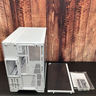 【富士青葉店】中古  Lian Li O11 VISION COMPACT WT (E-ATX ｶﾞﾗｽ) 5070001909 