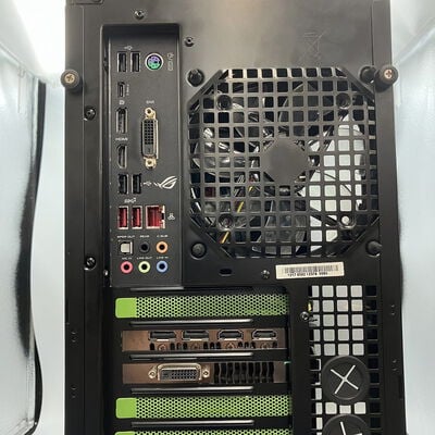 【新潟店】中古  オリジナルPC (i7 8700/32GB/SSD500GB/GTX1060/OSなし) 3290007274 