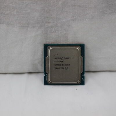【通販センター】中古  INTEL Core i7 11700 (1200/2.5G/16M/C8/T16) 145165 
