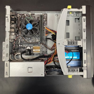 【富士青葉店】中古  THIRDWAVE Slim Knight (Intel Celeron CPU G3900 2.80GHz/8GB/SSD128GB/なし/オンボード/W11H64 MAR) 1000804243 185098 