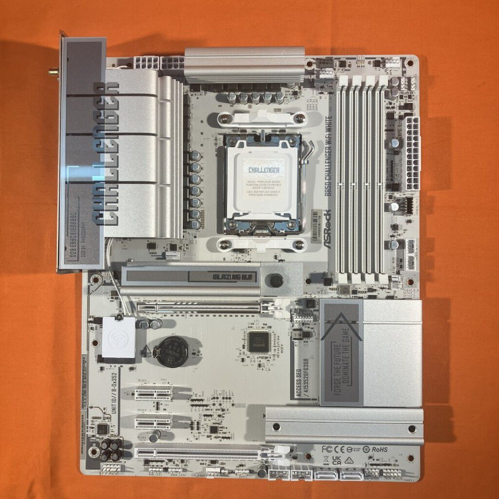 中古 ASRock B850 Challenger WiFi White (B850 AM5 ATX) 3280021877