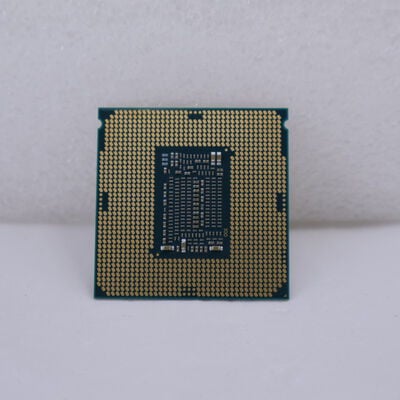 【通販センター】中古  INTEL Core i7 8700K (1151/3.70GHz/12M/C6/T12) 136197 