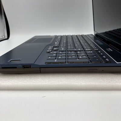 【新潟店】中古  FUJITSU FMV LIFEBOOK A77B3L (i7-8550U/8GB/オンボード/128GB/HDD 1TB/BD-RE/15.6FHD/LAN+WLAN/WebCAM/W11H) 196436 