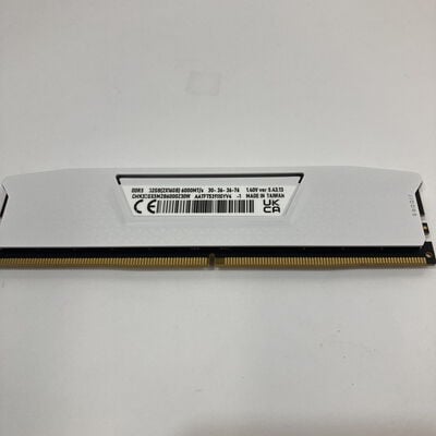 【神戸・三宮店】中古  PC5-48000 16GB デスクトップ用(DDR5-6000) 149154 