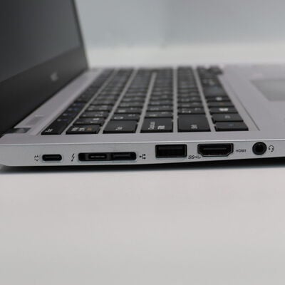 【札幌店】中古  NEC VersaPro タイプVB PC-VKM17BZG4 (Core i5 8350U/8GB/SSD256GB/-/オンボード/12.5/1366x768/Wi-Fi/WEBCAM/W11H64 MAR) 186113 