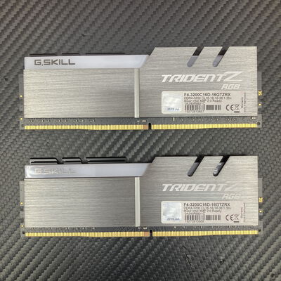 【富士青葉店】中古  G.Skill F4-3200C16D-16GTZRX 8GB 2枚組(合計16GB) PC4-25600/DDR4-3200 デスクトップ用 5070001874 