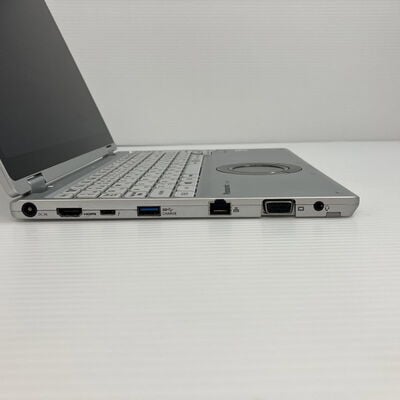 【秋葉原本店】中古  Panasonic CF-QV(i7-10810U/16GB/SSD512GB/W10P) 3410015783 