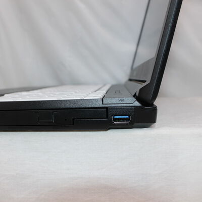 【通販センター】中古  FUJITSU LIFEBOOK A5511/G(Intel Core i5 1145G7 2.60GHz/16GB DDR4/SSD256GB/MULTI/オンボード/15.6/1920x1080/GbE/Wi-Fi/WEBCAM/W11H/VBT) 196534 