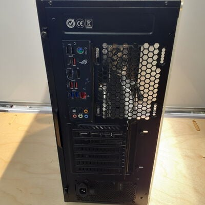 【鹿児島店】中古  自作PC(i9 9900K/16GB/SSD256GB/RTX2070 SUPER/W11H) 4700000669 